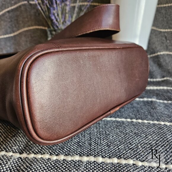 Coach Vintage - Soho Erickson Bucket Bag 4169, Mahogany - United States 1990s - Picture 8 of 16